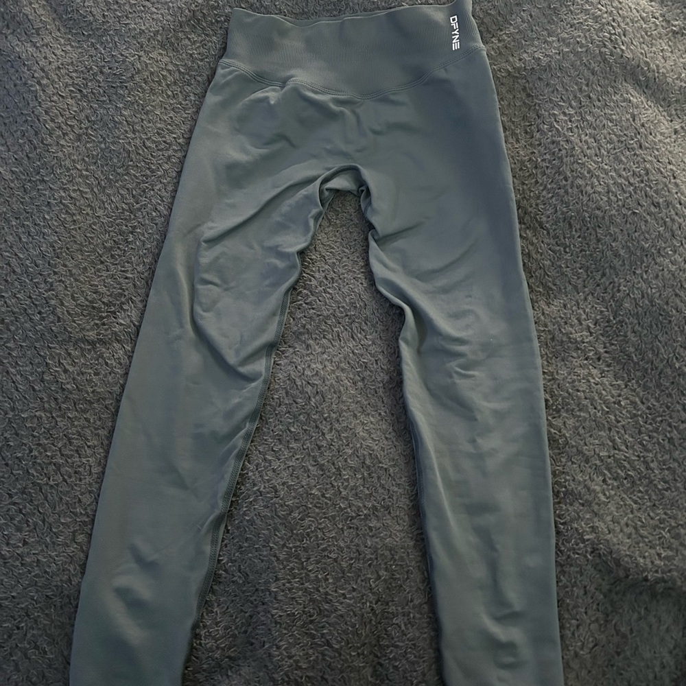 Dfyne Leggings Never worn